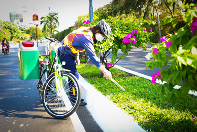 Nha Trang: Thí điểm mô hình thu gom rác bằng xe đạp